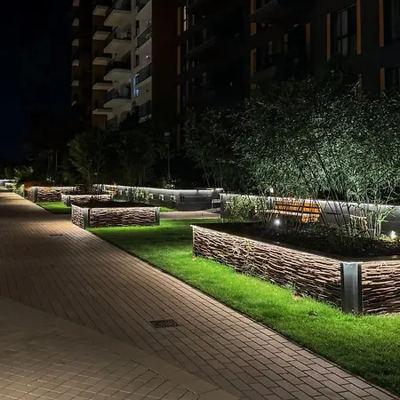 The Evergreen With Parking & Netflix - Romexpo, Piata Presei, Expozitiei, Herastrau *